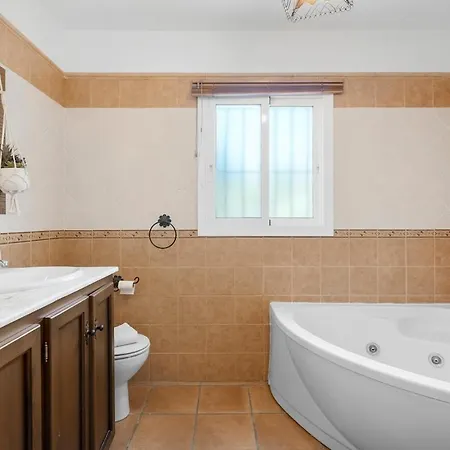 Itaca Nature, Calm And Views 4 Beds Apartment